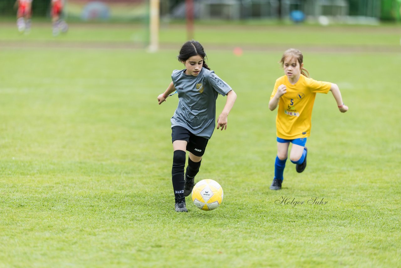 Bild 615 - Loewinnen Cup